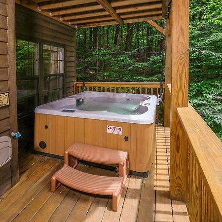 The Tree House Villa Gatlinburg Eksteriør bilde